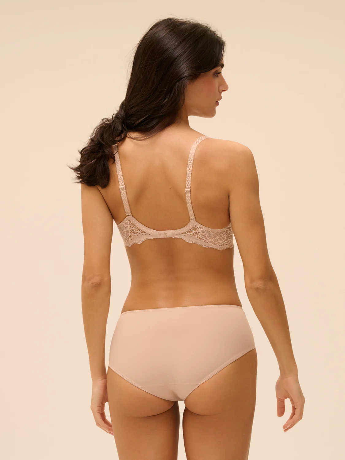 Soutien-gorge spacer décolleté plongeant - Peau Rosée – Image 6