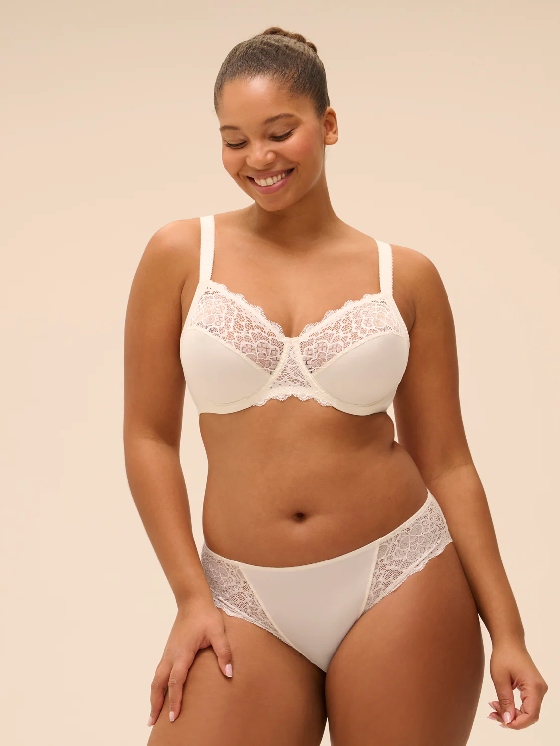Soutien-gorge avec armatures emboîtant - Naturel – Image 4