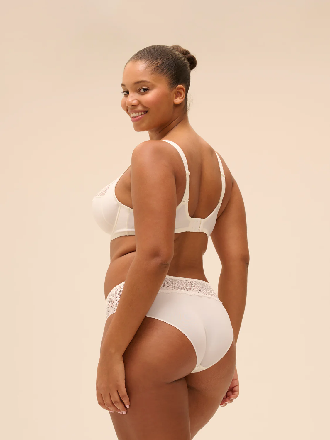 Soutien-gorge avec armatures emboîtant - Naturel – Image 6