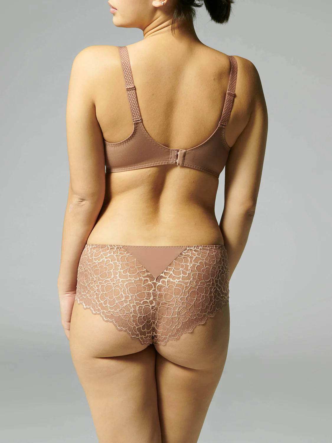 Soutien-gorge avec armatures moulé rigide - Brun coco – Image 5