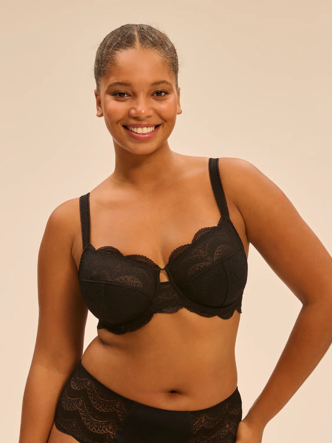 Soutien-gorge avec armatures emboitant - Noir – Image 2