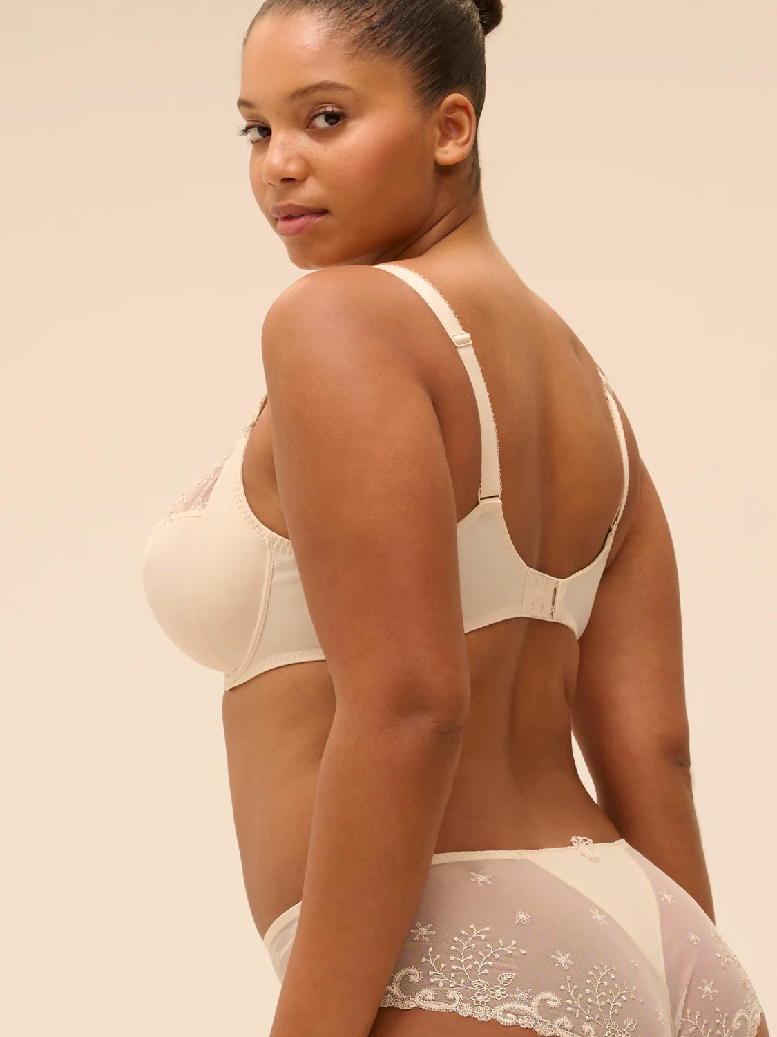 Soutien-gorge avec armatures emboitant - Beige Topaze – Image 4
