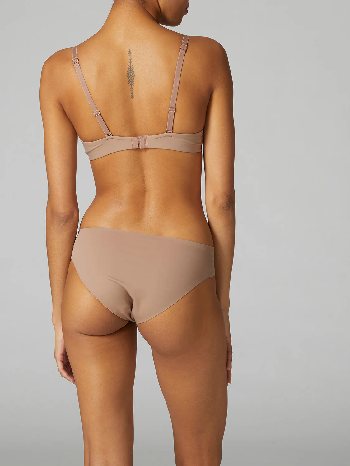Soutien-gorge coque emboitante décolleté plongeant - Amaretto – Image 6