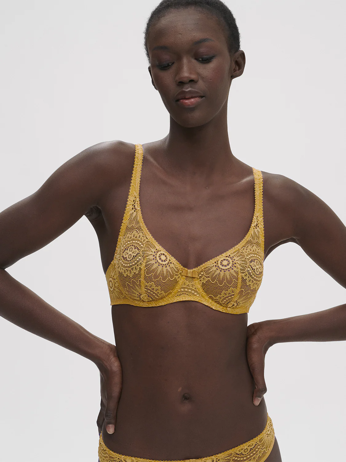 Soutien-gorge armatures décolleté galbé - Golden Yellow – Image 2