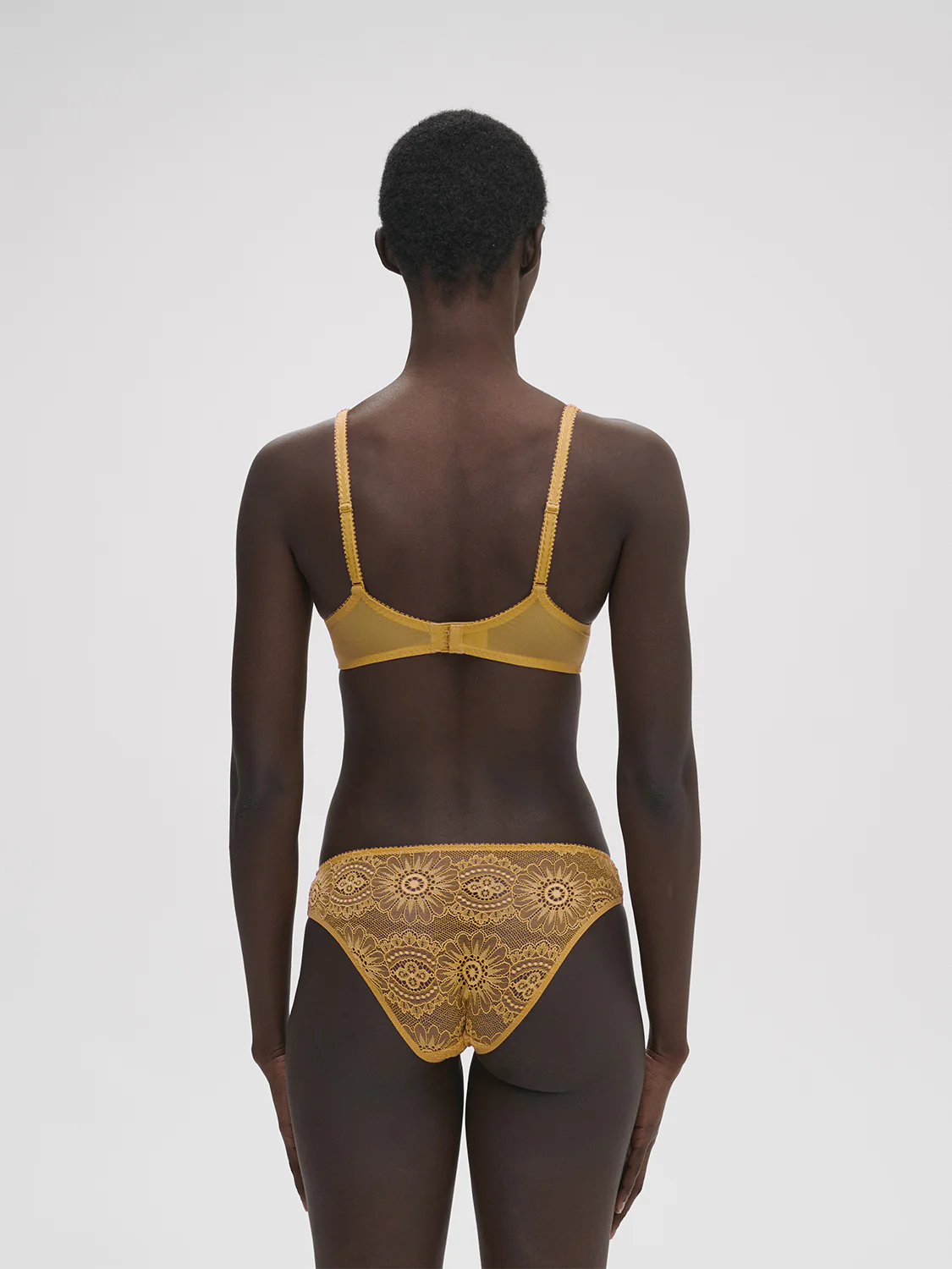 Soutien-gorge armatures décolleté galbé - Golden Yellow – Image 5