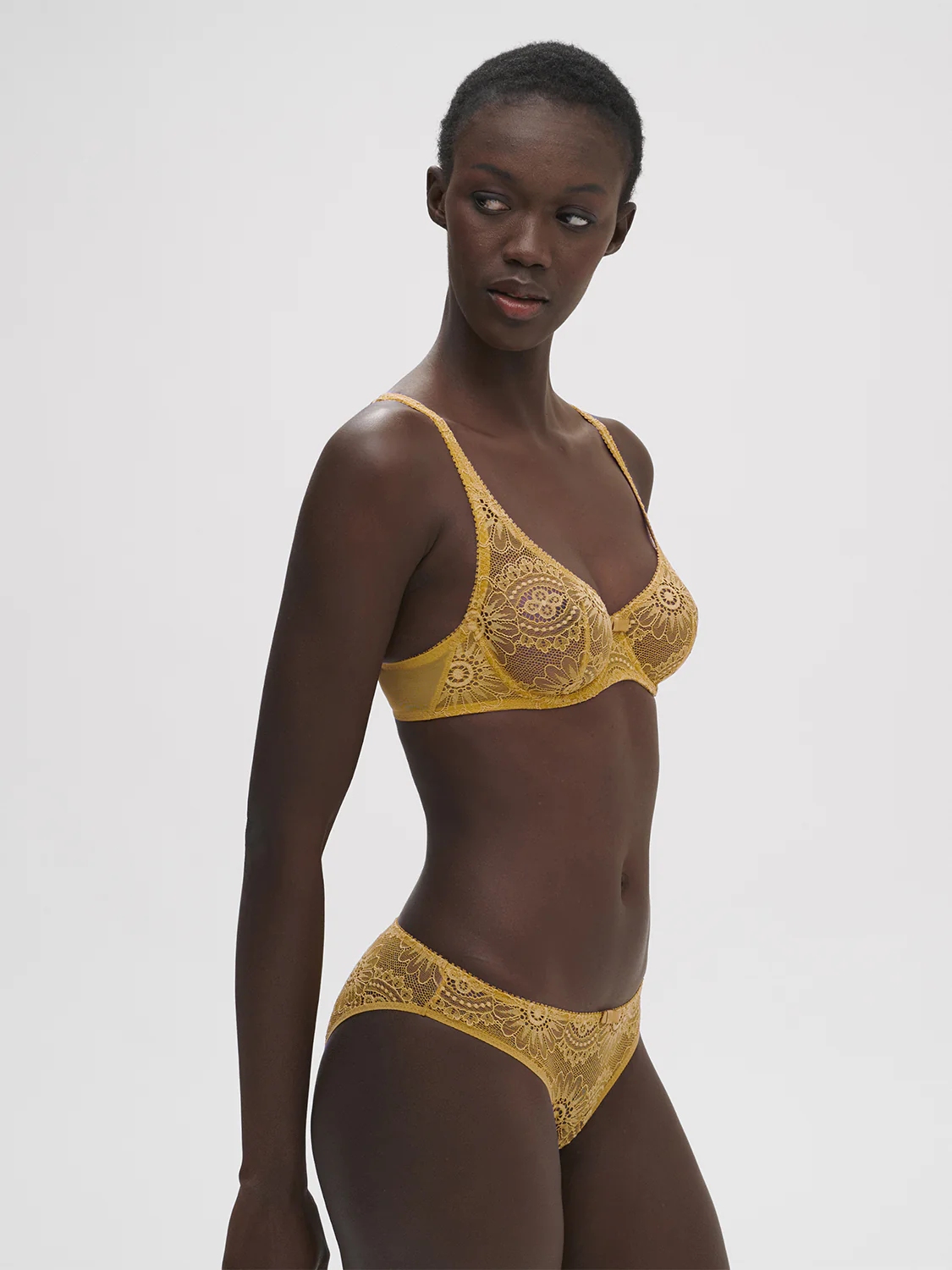 Soutien-gorge armatures décolleté galbé - Golden Yellow – Image 6