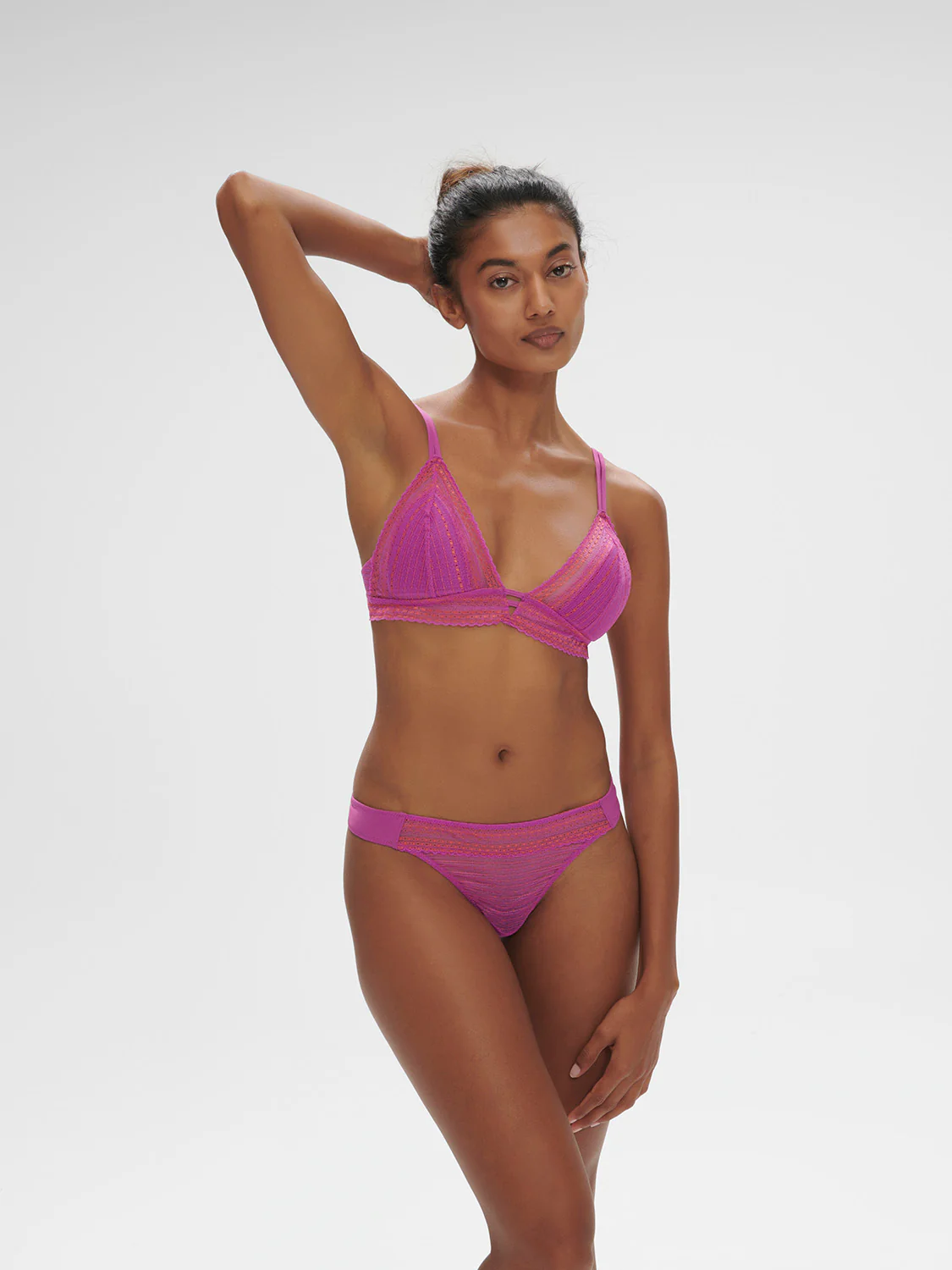 Soutien-gorge triangle sans-armatures - Energy Pink – Image 4
