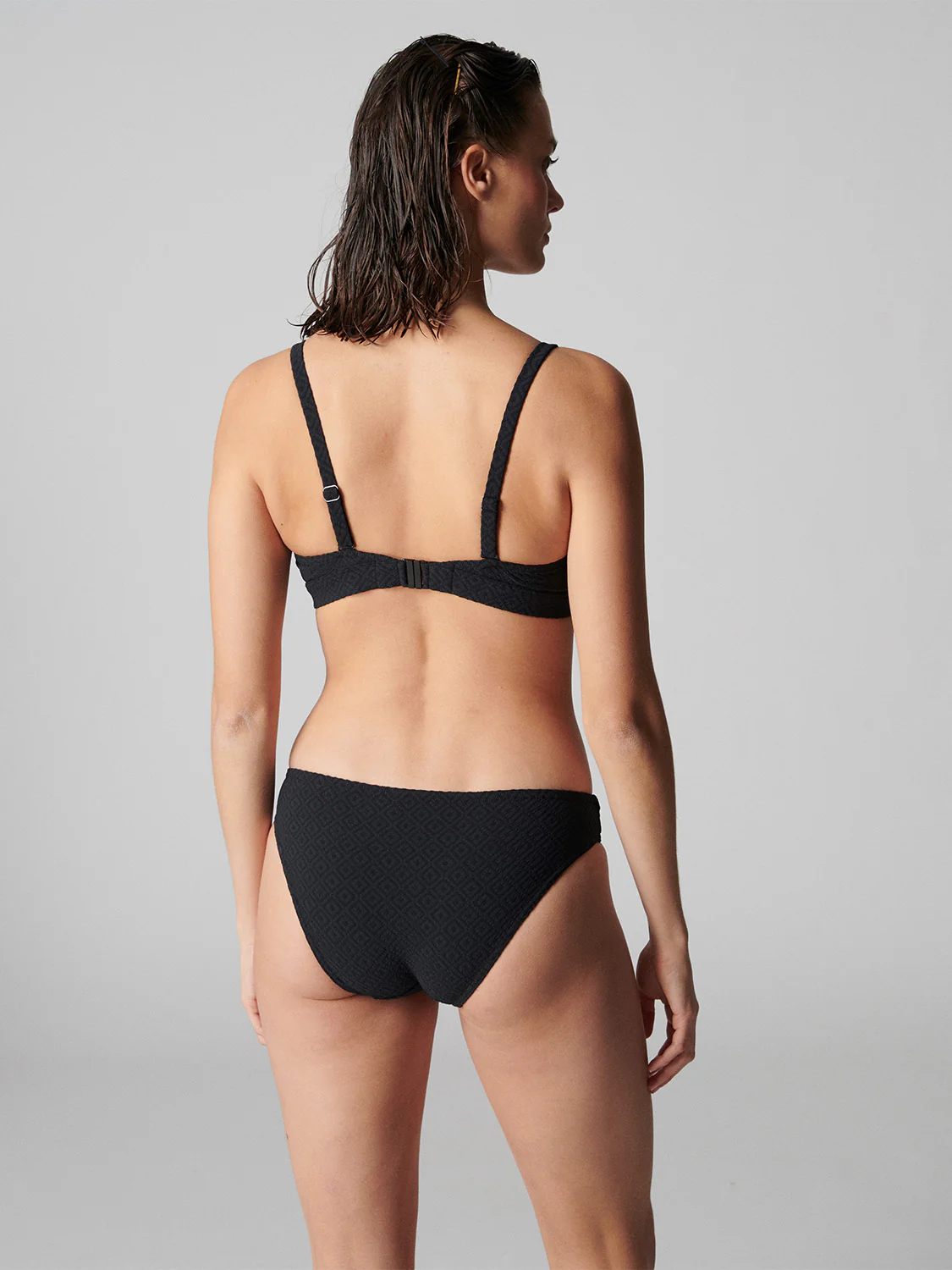 Haut de maillot de bain triangle avec armatures cachées - Noir – Image 5
