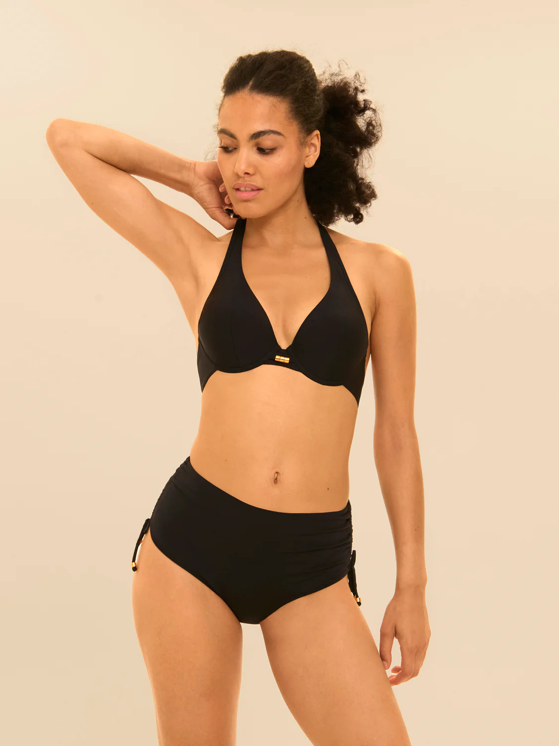 Haut de maillot de bain triangle avec armatures cachées - Noir – Image 5