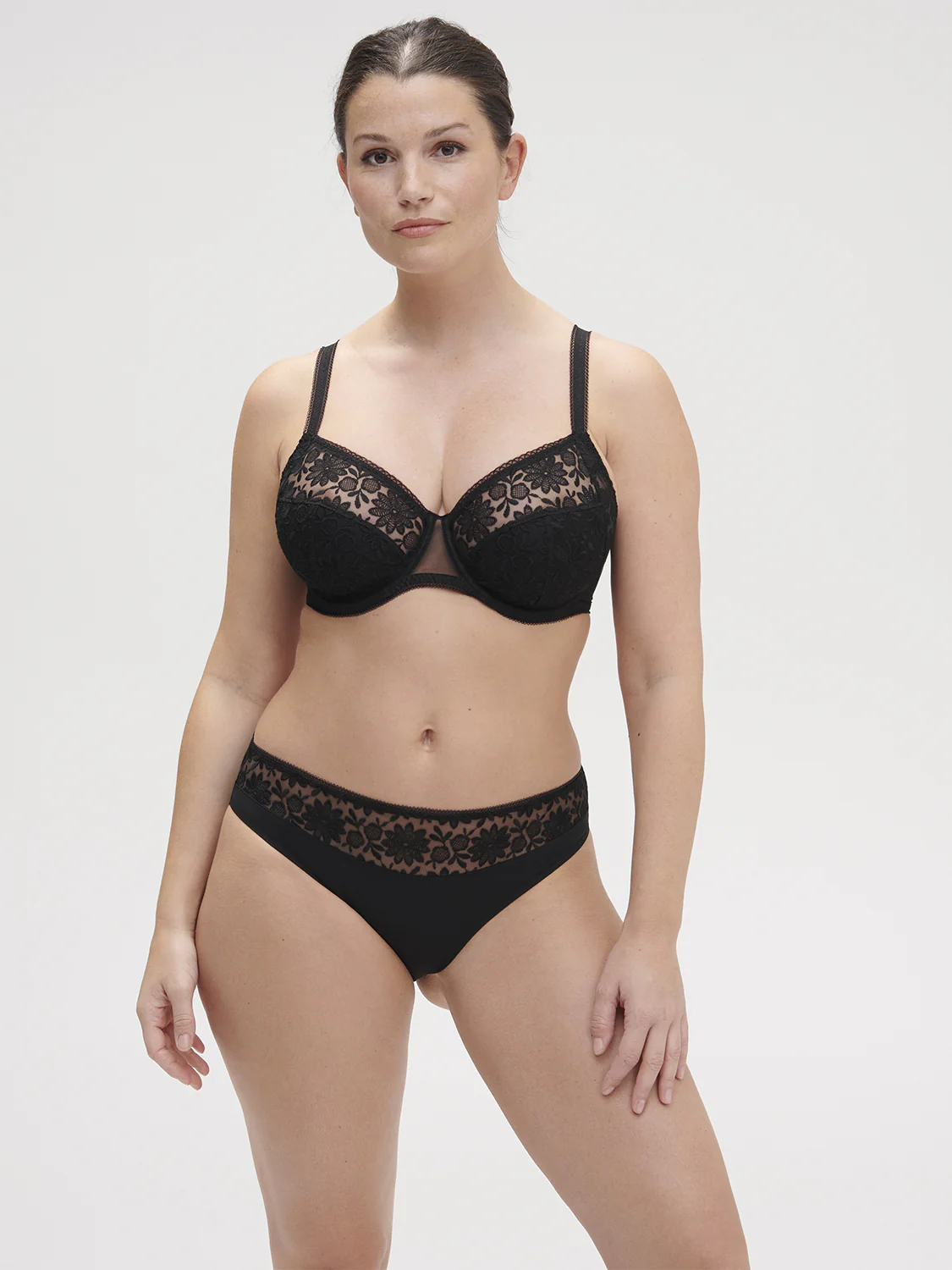Soutien-gorge avec armatures emboitant - Noir – Image 4