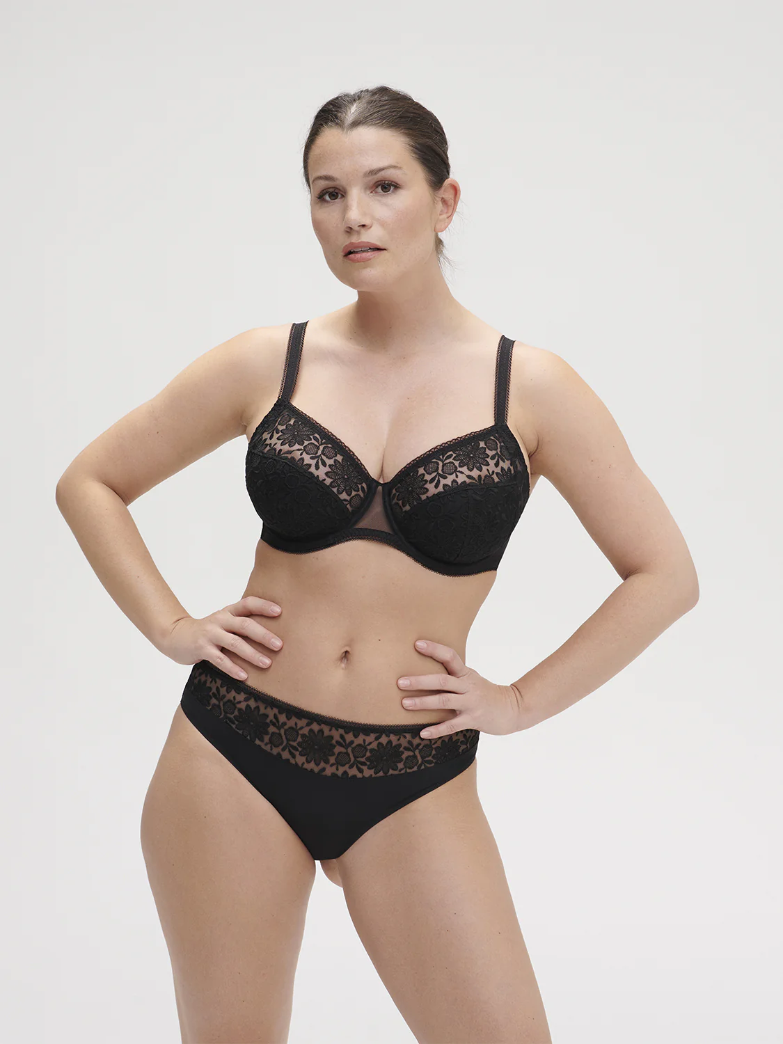 Soutien-gorge avec armatures emboitant - Noir – Image 6