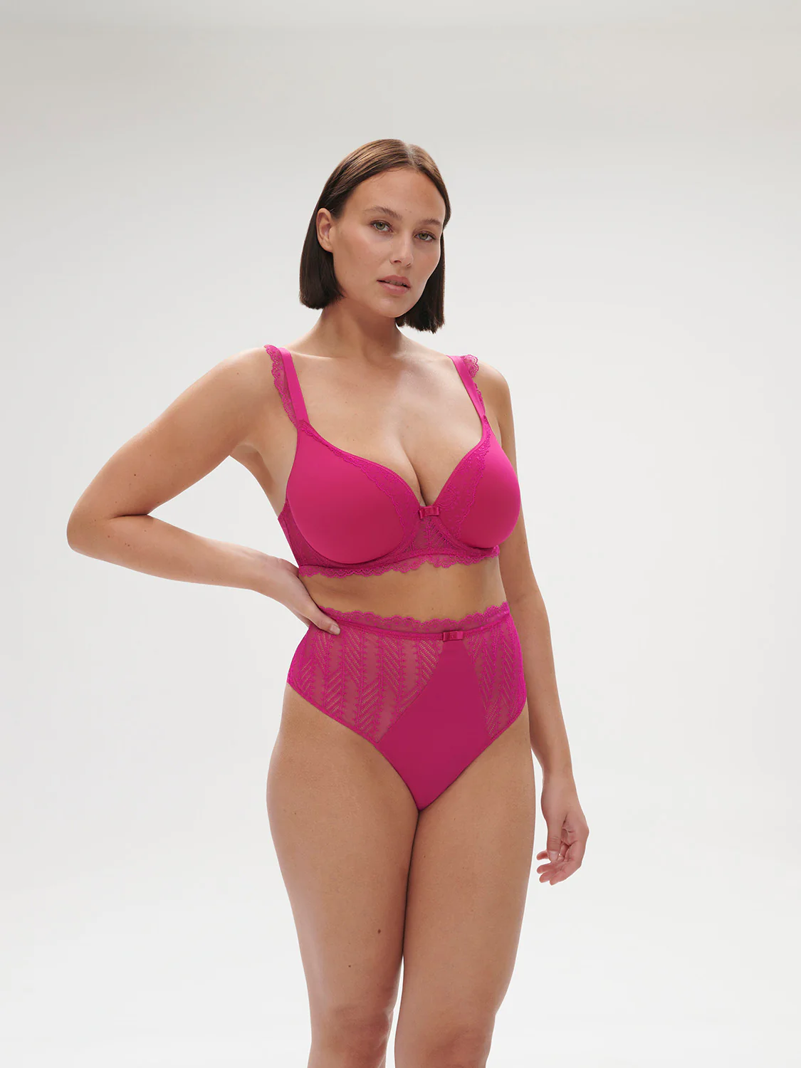 Soutien-gorge spacer décolleté plongeant - Rose Hibiscus – Image 9