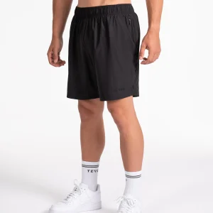 Pace Shorts 7 Inch "Schwarz"
