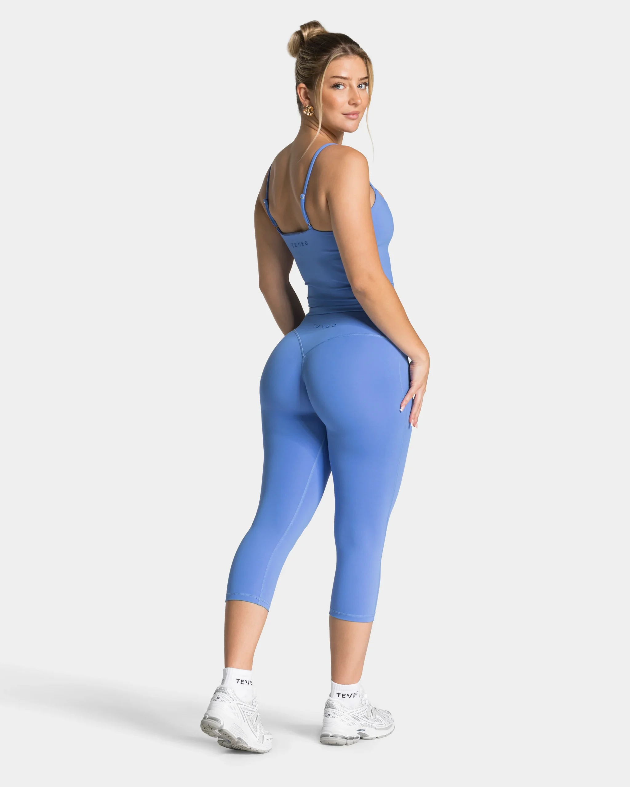 Allrounder Mid Cami Top "Ocean" – Image 6