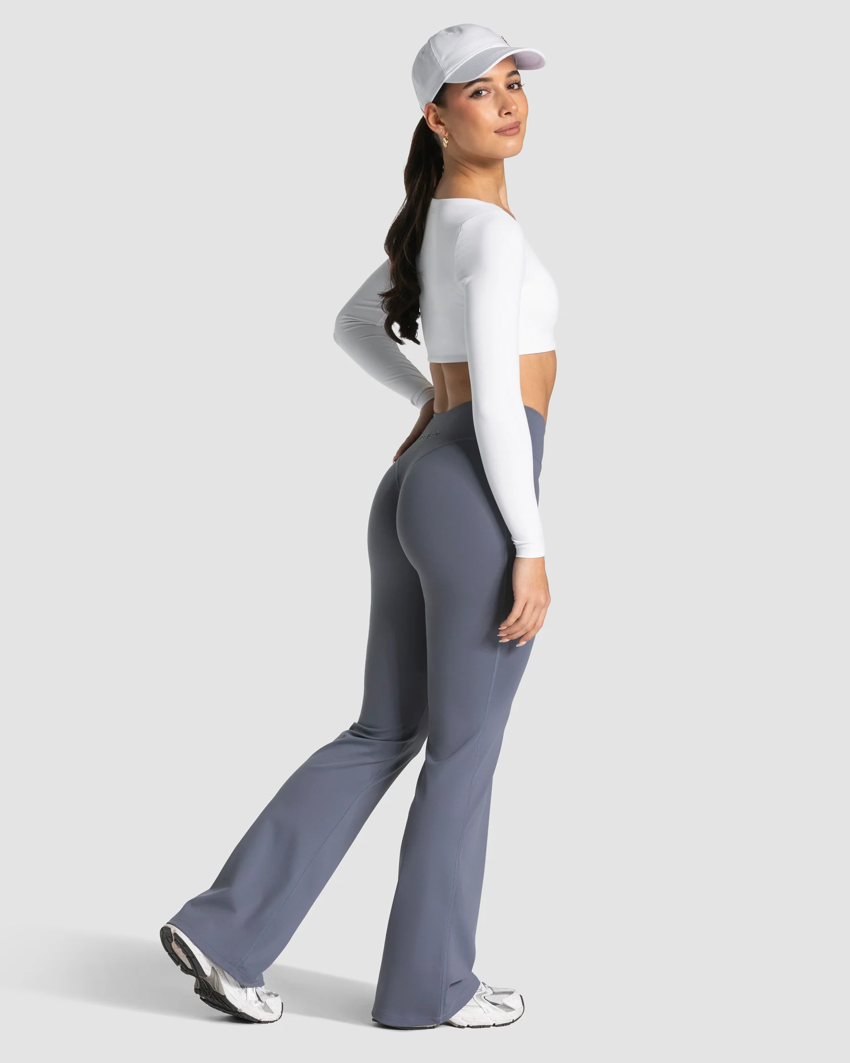 Allrounder Cropped Longsleeve "Weiß" – Image 4