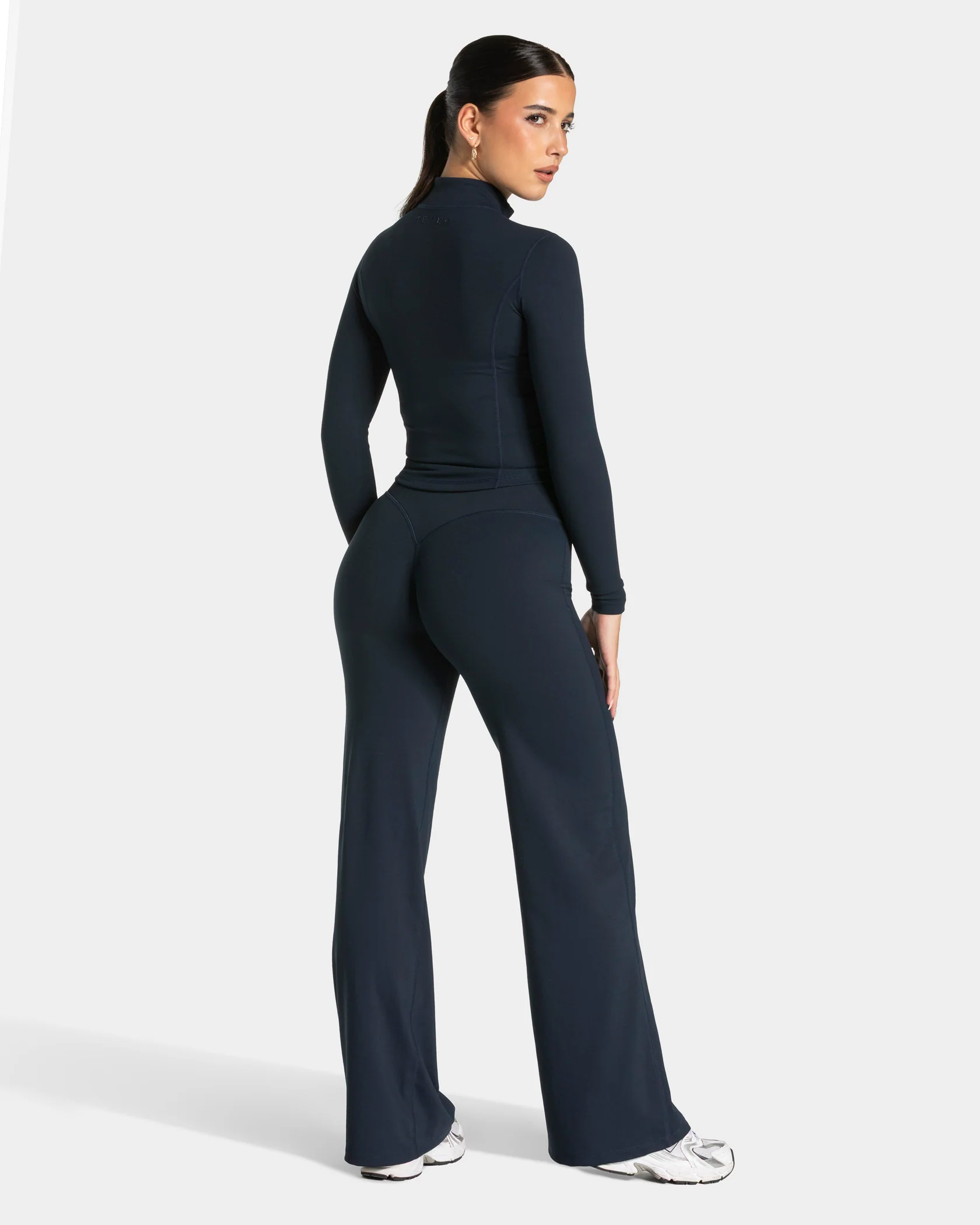 Allrounder Shaping Zip Jacke "Midnight - Gold" – Image 6