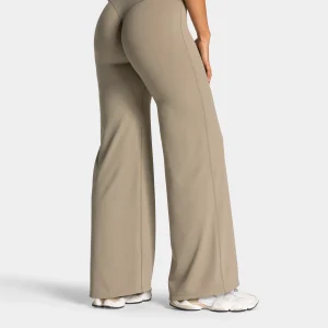 Charming Pro Scrunch Straight Leg Pants "Khaki"