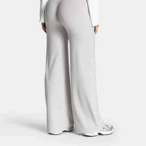 Charming Pro Scrunch Straight Leg Pants "Moon"