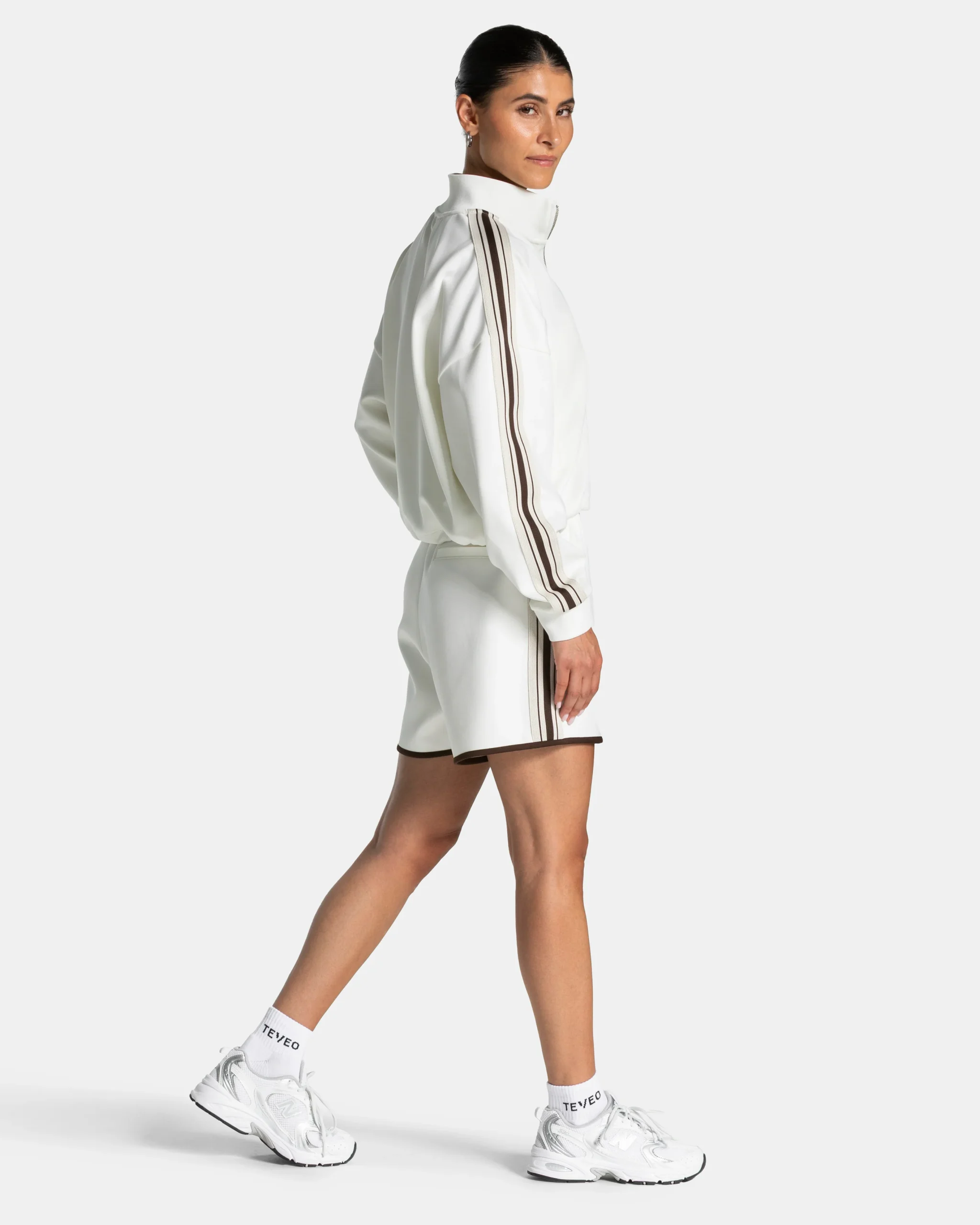 Club Cropped Zip Jacke "Off White" – Image 6