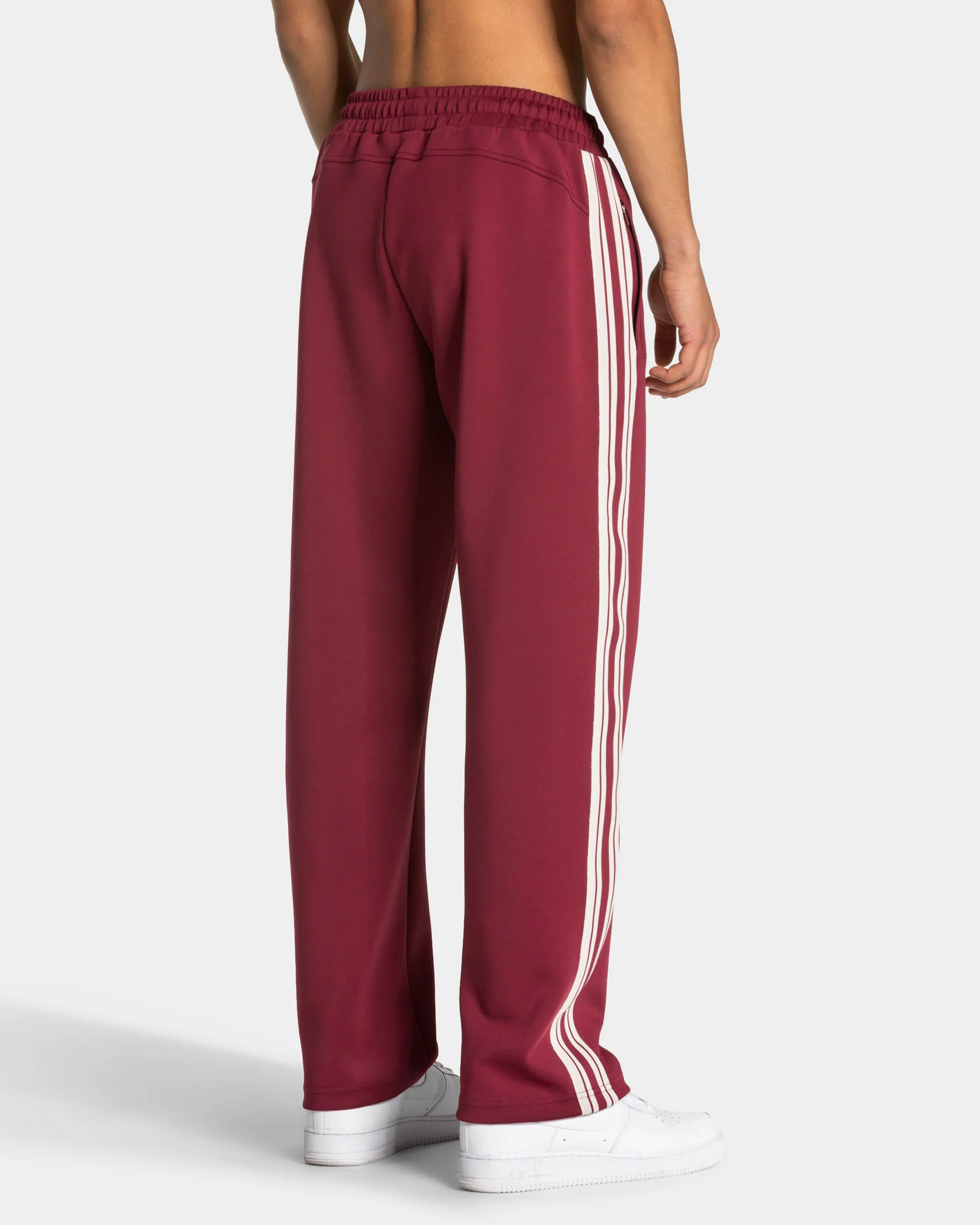 Club Straight Leg Jogger "Weinrot" – Image 3
