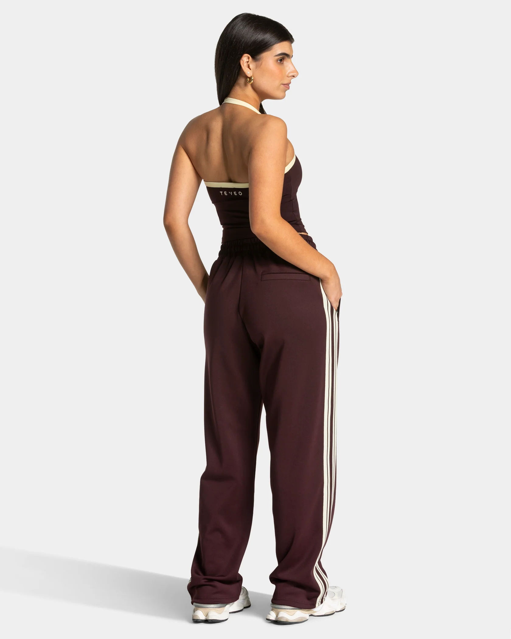 Club Straight Leg Jogger Women "Merlot" – Image 6