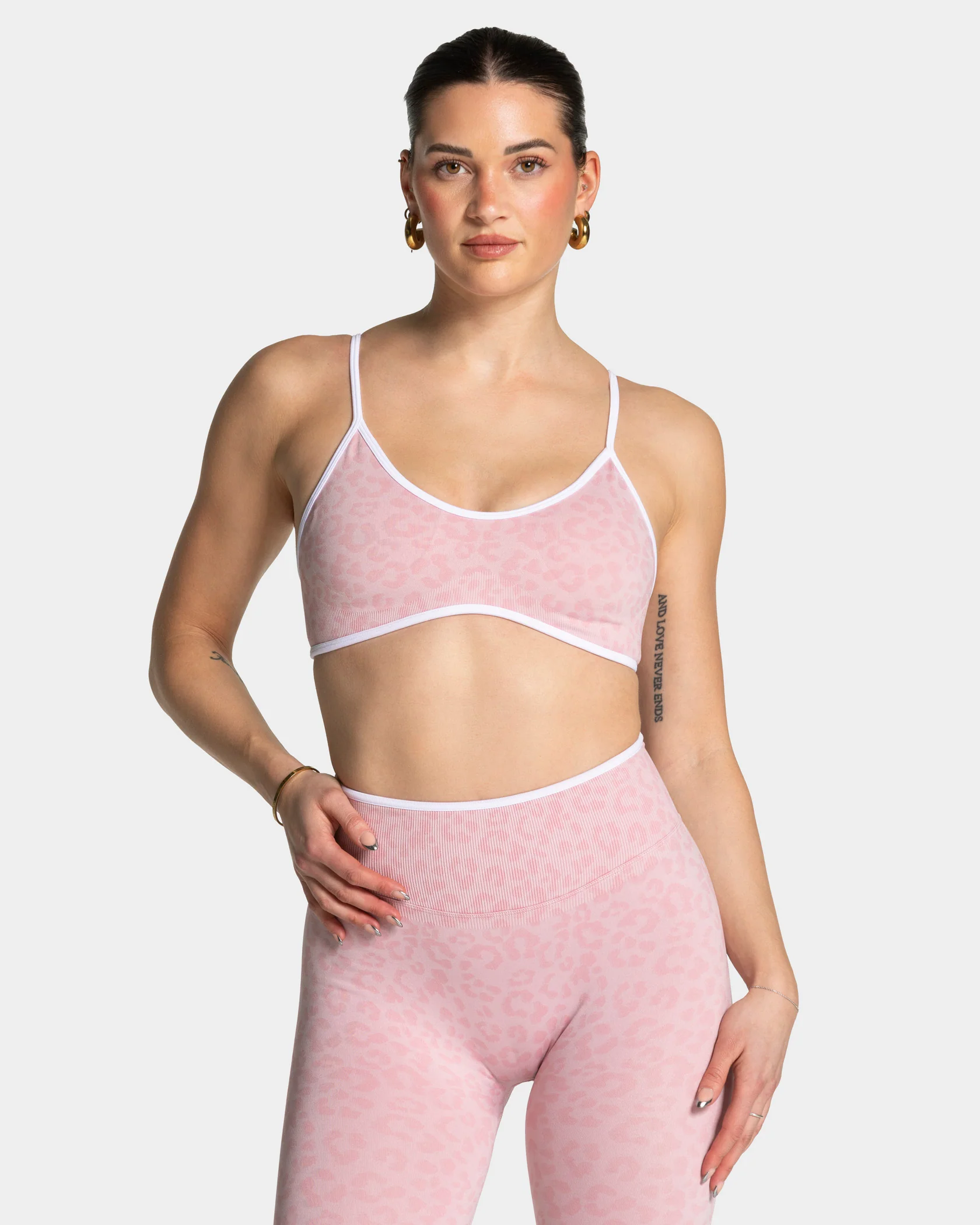 Contrastline Bh "Leo Rosa"