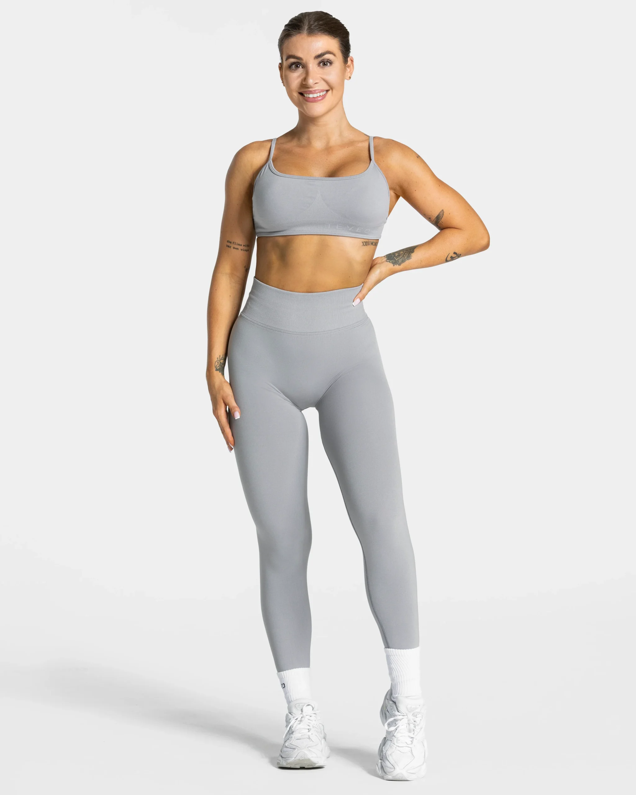 Femme Sculpt Scrunch Leggings "Grau" – Image 4