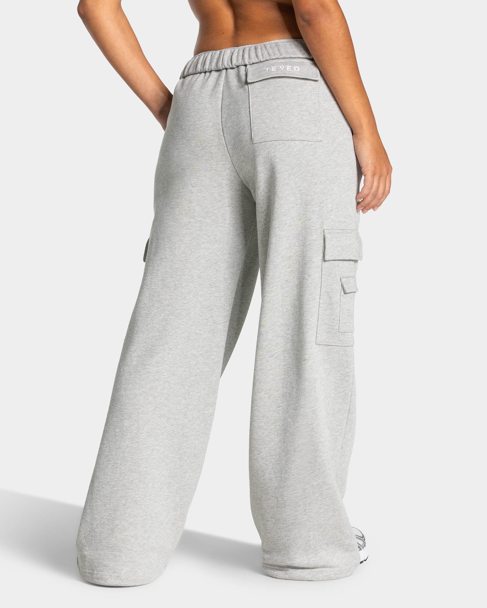 Lift Wide Leg Cargo Jogger Women "Hellgrau Meliert" – Image 3