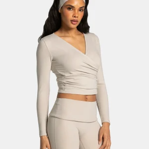 Mellow Gathered Longsleeve "Cream"