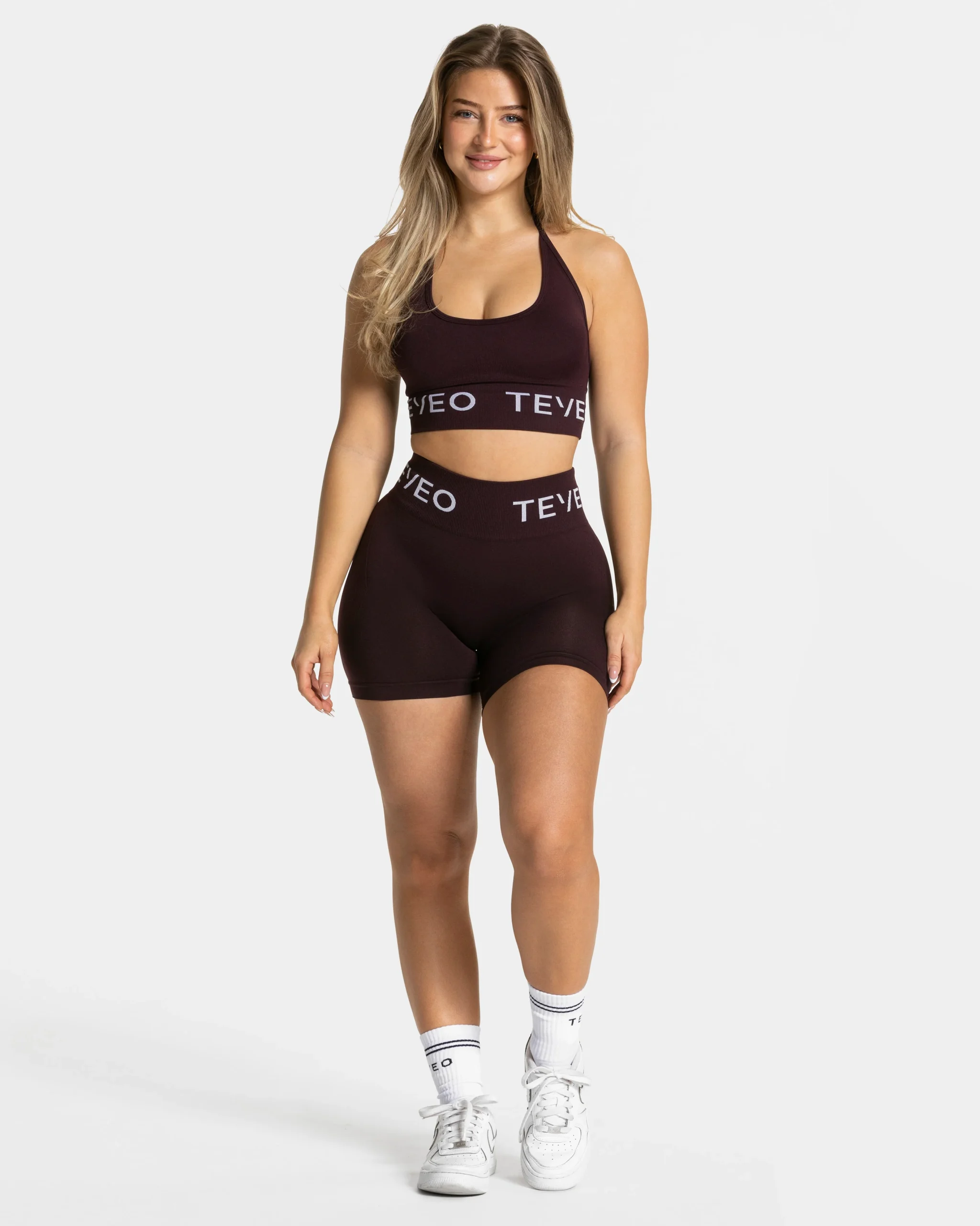 Signature Neckholder Bh "Merlot" – Image 4