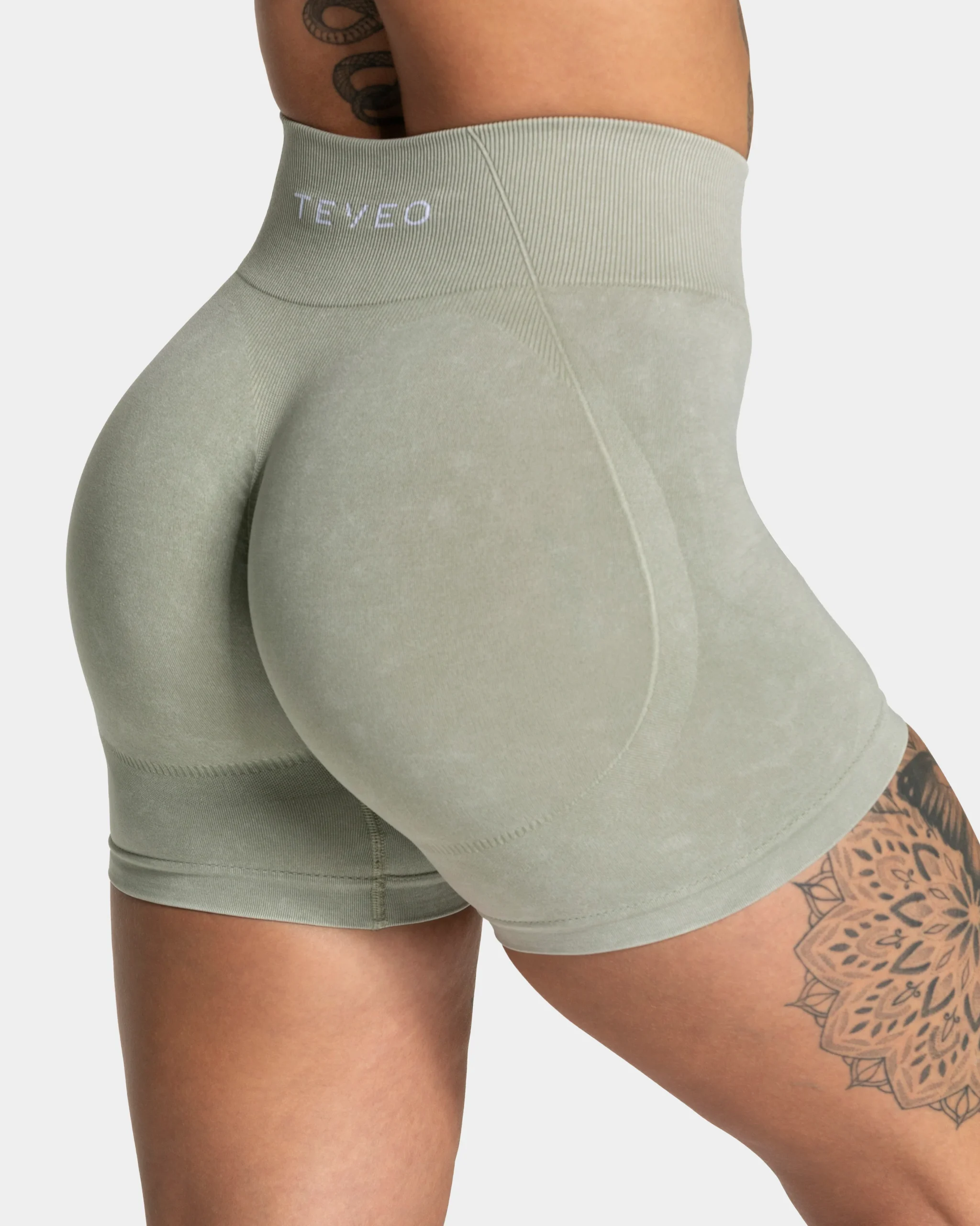 Acid Covert Scrunch Shorts "Salbei" – Image 5