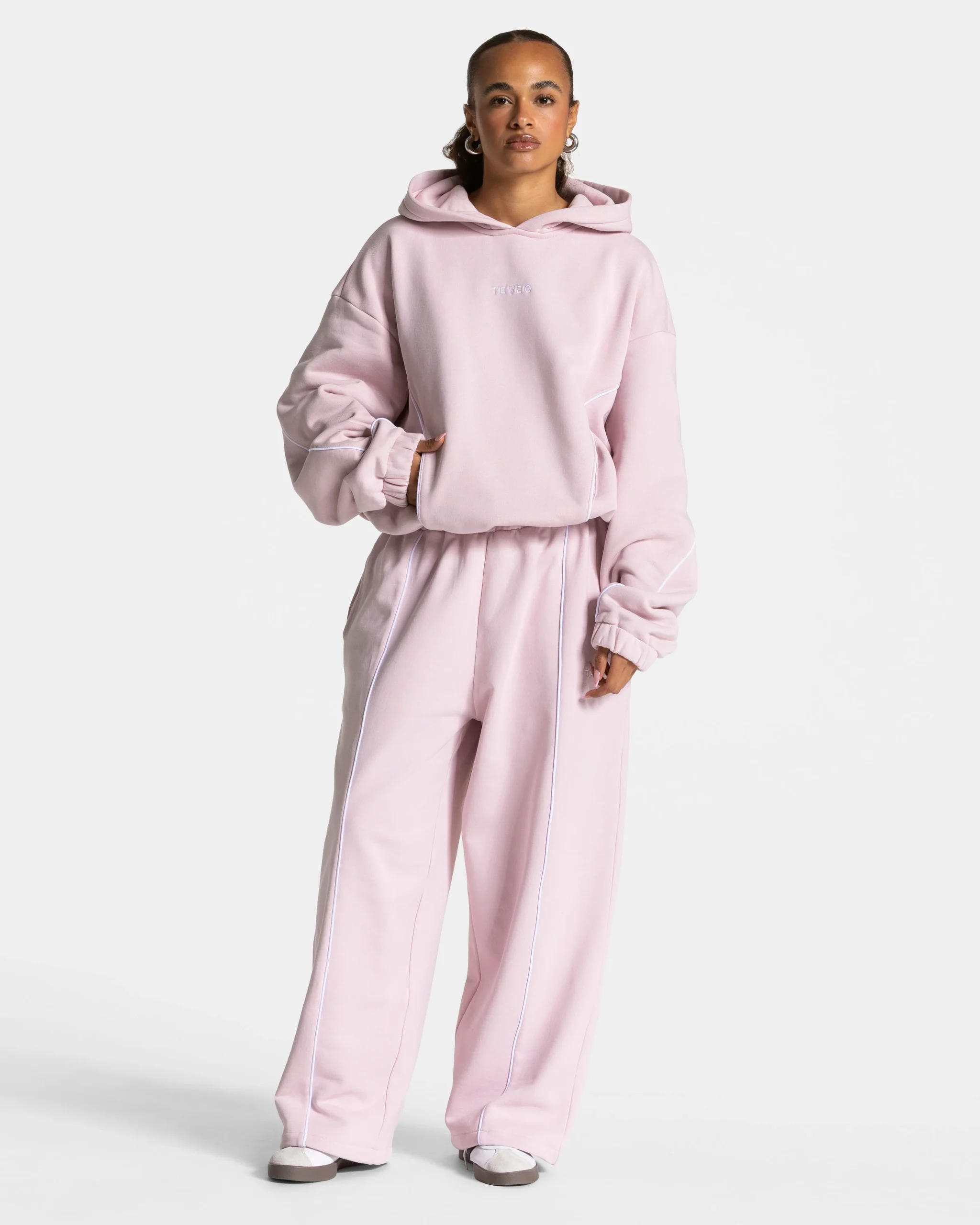 Contrastline Hooded Sweater "Rosa" – Image 4