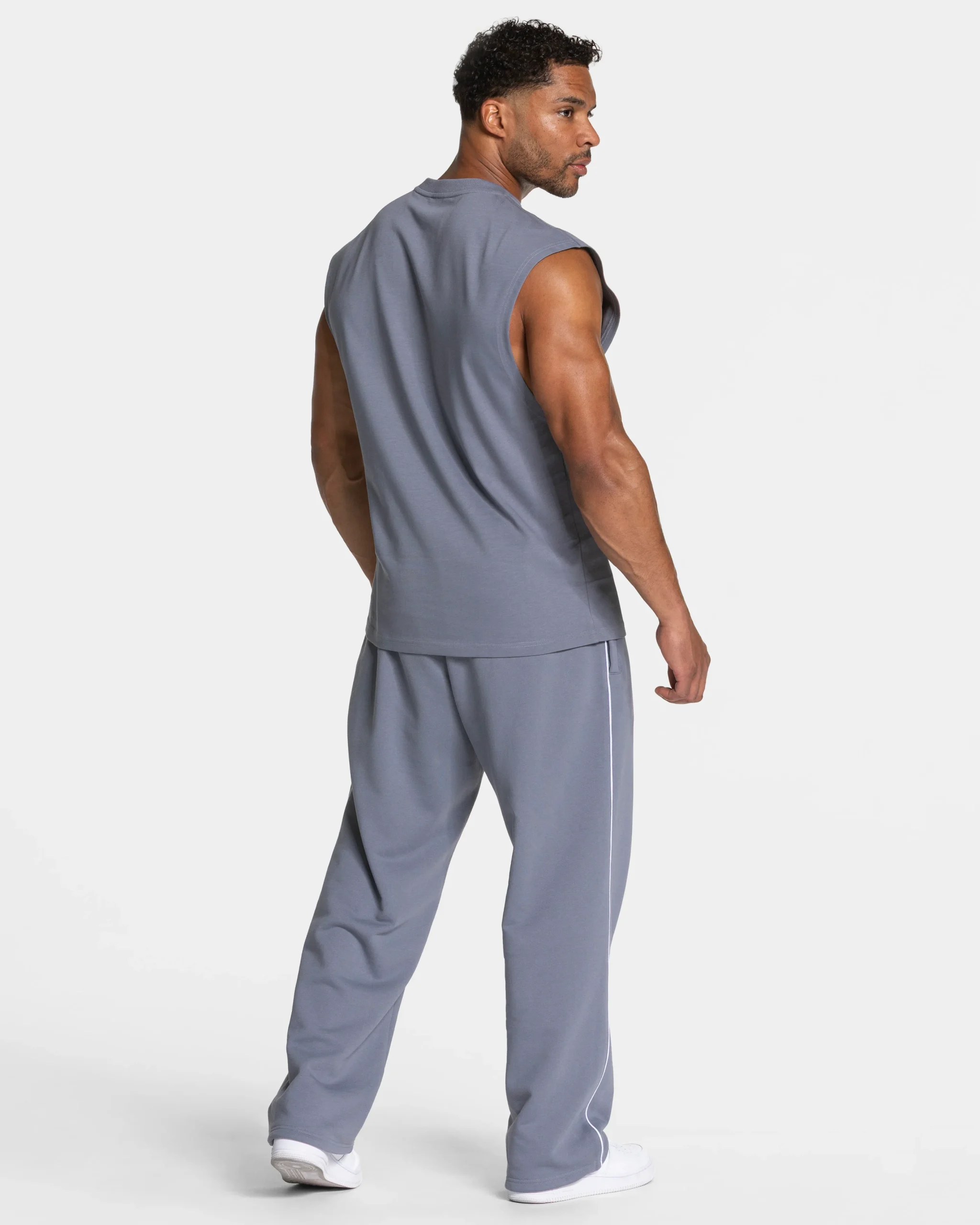 Contrastline Oversized Tank "Eisgrau" – Image 6