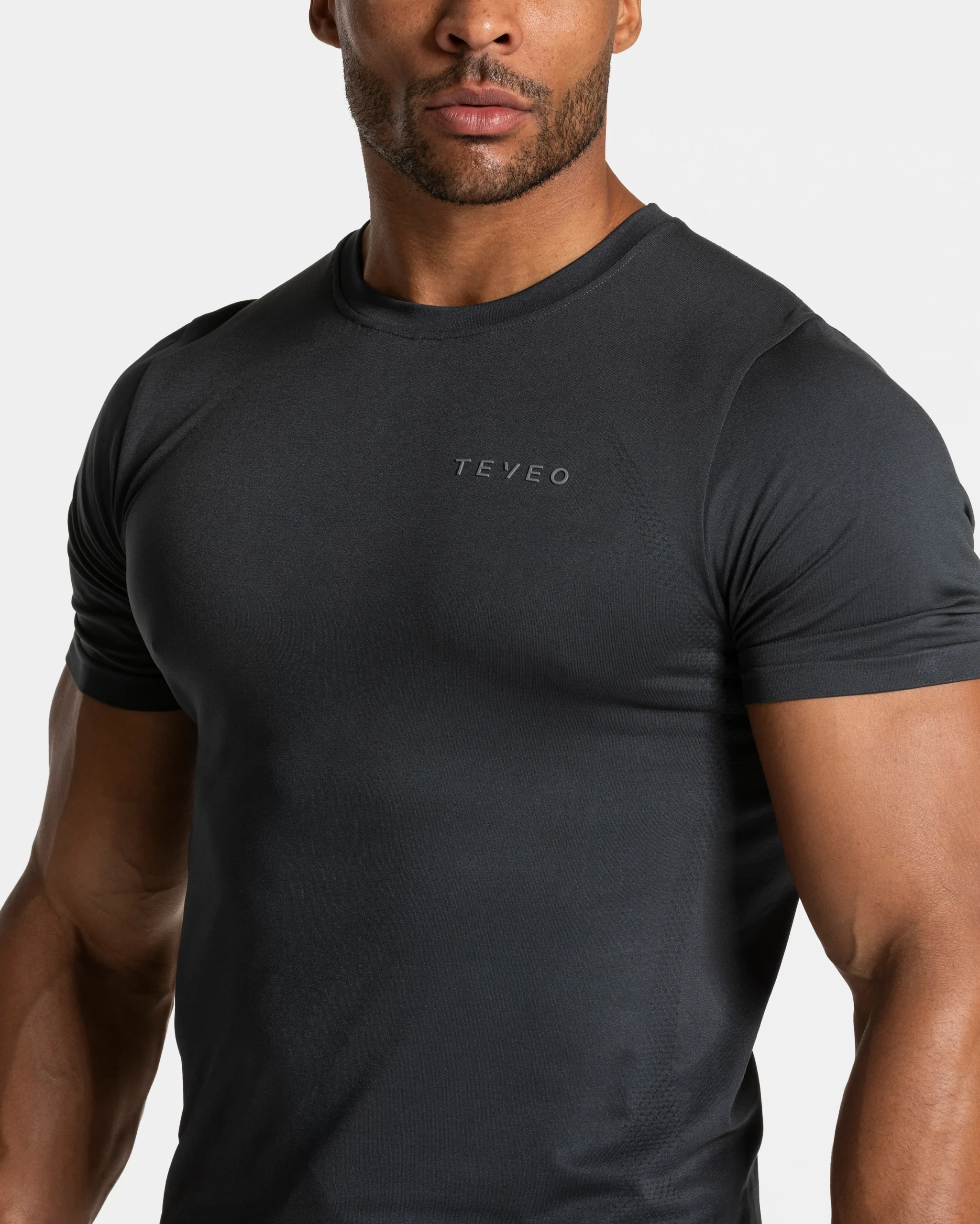 Pace Fitted T-Shirt "Gunmetal" – Image 5