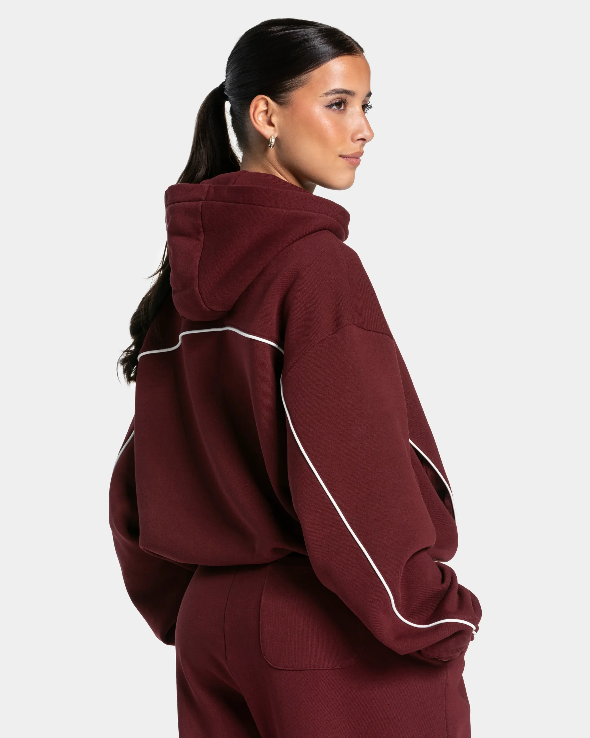 Contrastline Hooded Sweater "Weinrot" – Image 3