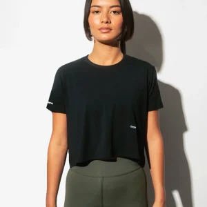 Crop-top Smooth Operator