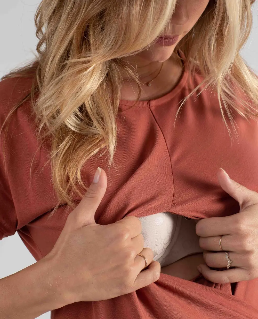 Robe courte de grossesse et d’allaitement Matelot - Terracota – Image 6